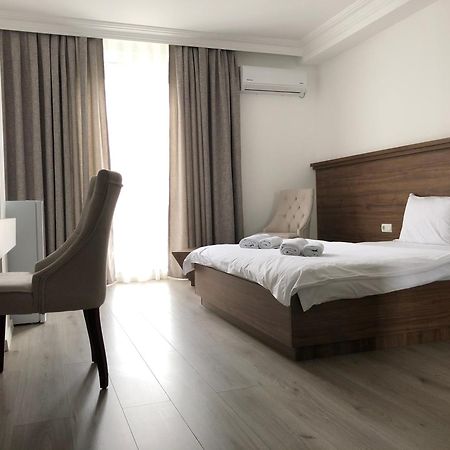 Hotel Dardani Titova Mitrovica Extérieur photo