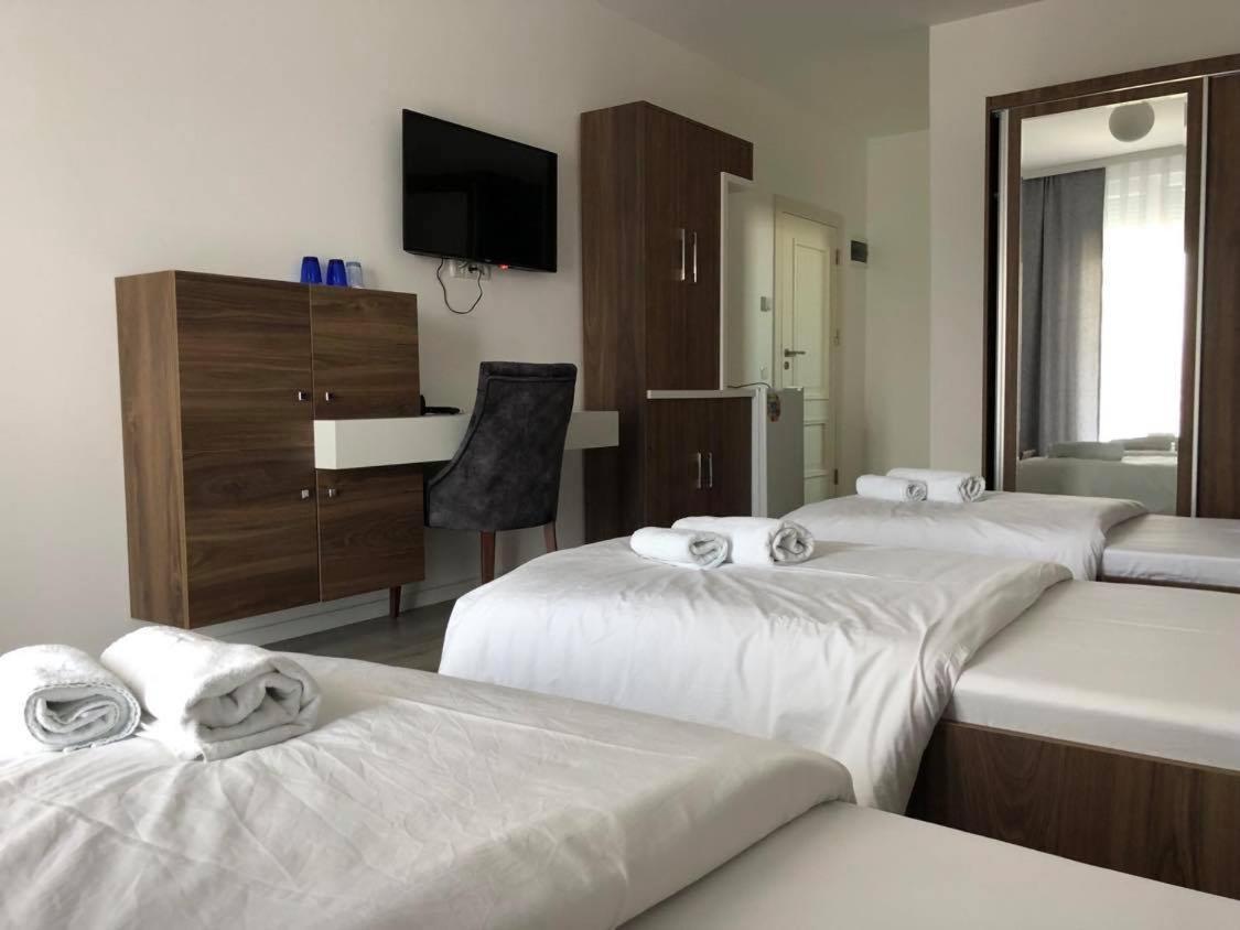 Hotel Dardani Titova Mitrovica Extérieur photo