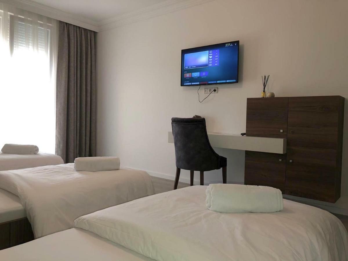 Hotel Dardani Titova Mitrovica Extérieur photo