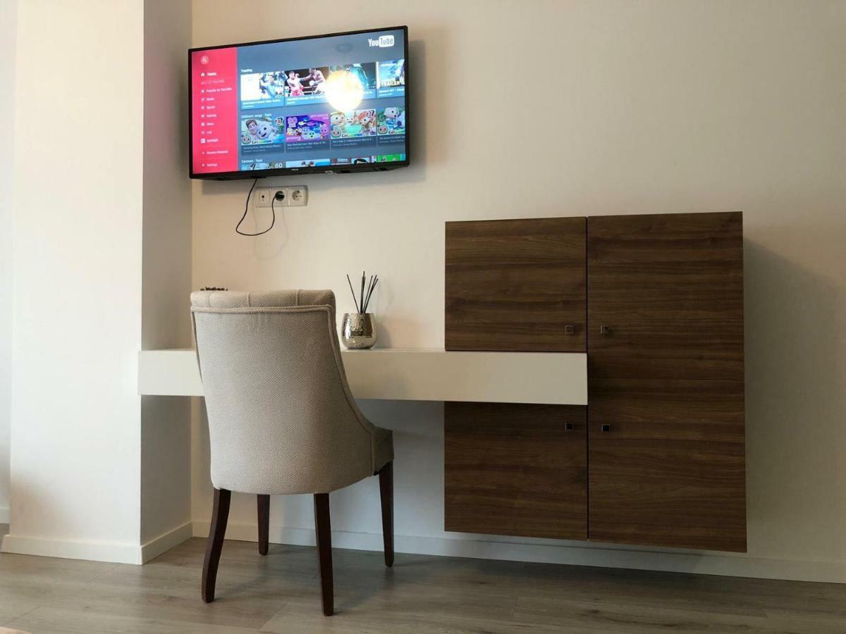 Hotel Dardani Titova Mitrovica Extérieur photo